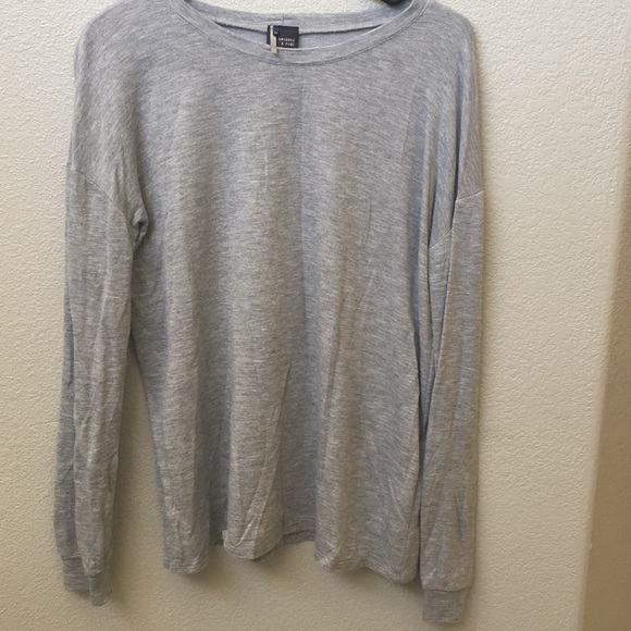 Sparkle and fade shirt size m - Picture 3 of 4